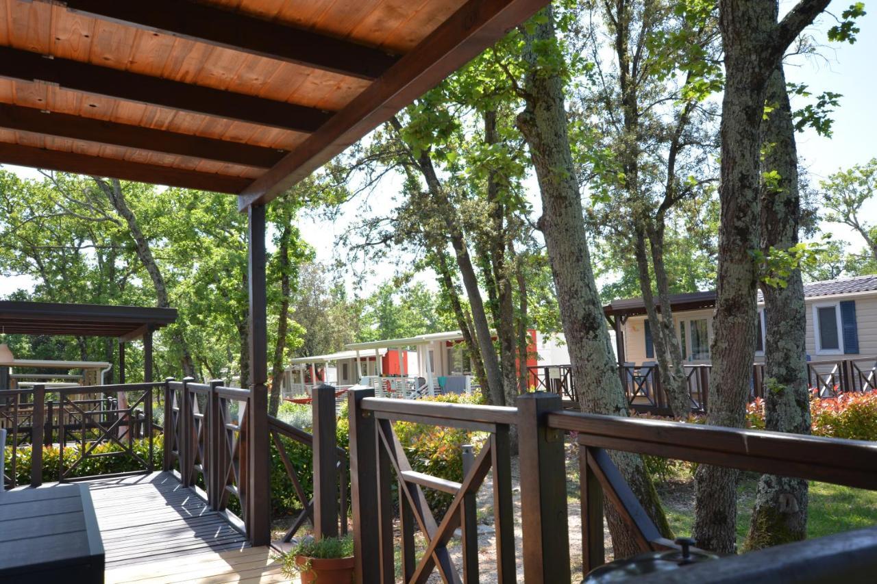 West Coast Mobilhome With Xxl Terrace In Naturist Resort Solaris Fkk Tar-Vabriga Bagian luar foto